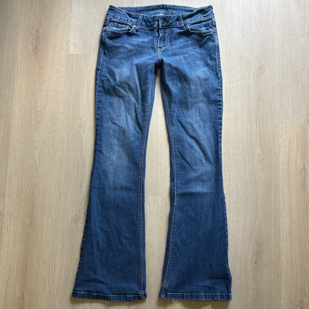 Delia's Bailey Y2K Medium Wash Low Rise Bootcut Flare Jeans Size 7/8 Distressed